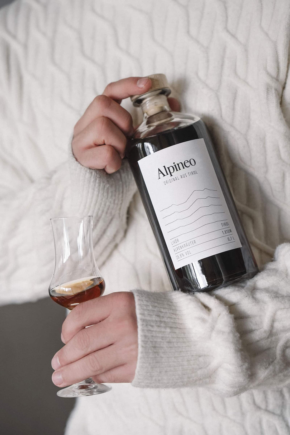 Alpineo Heuschnaps Kräuterlikör 700ml